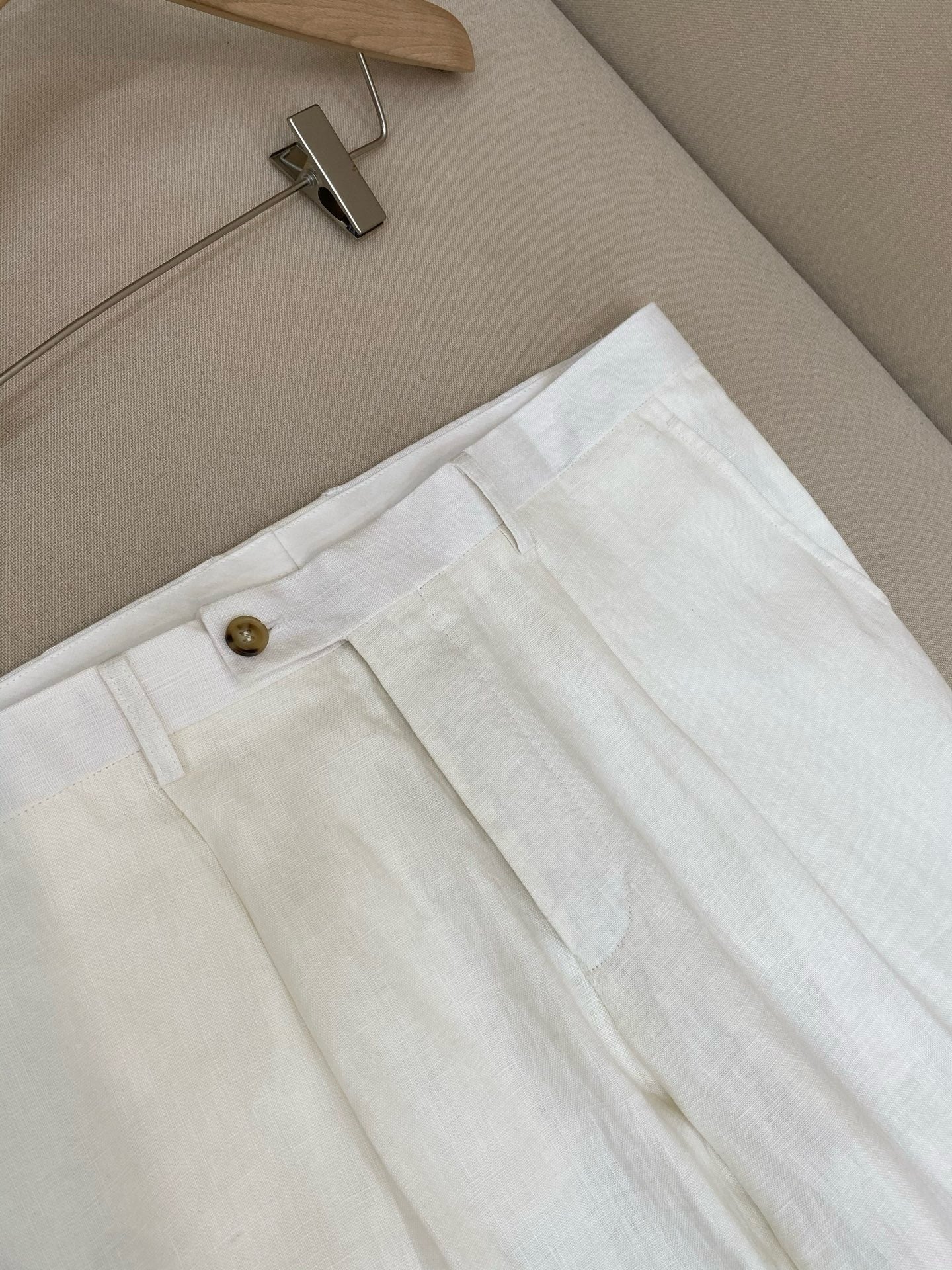 White Pant