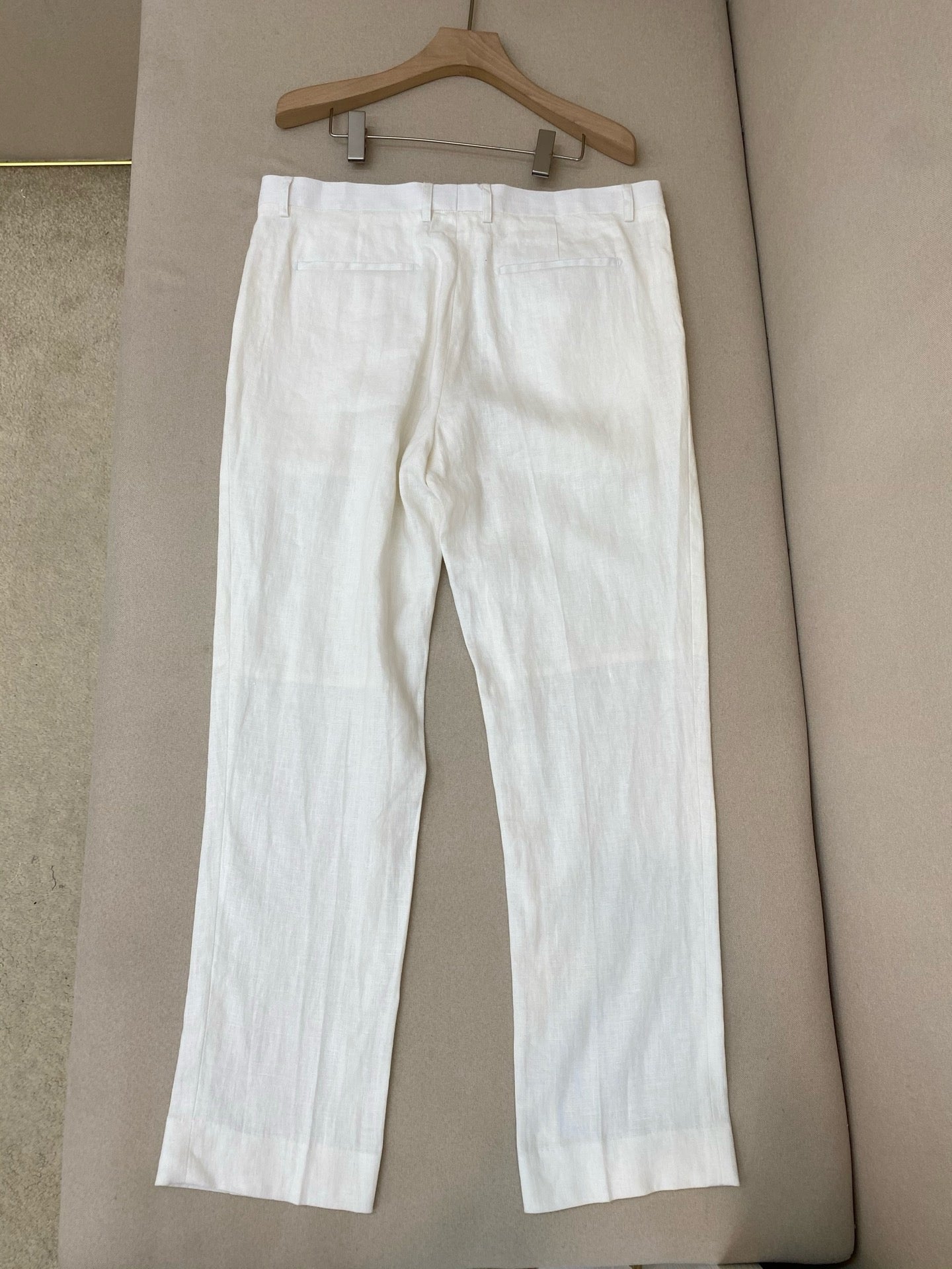 White Pant