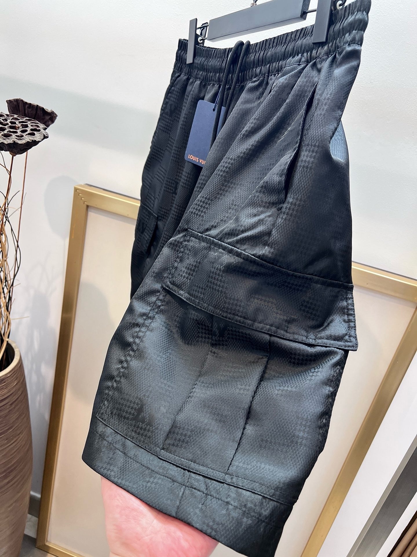 Black Short