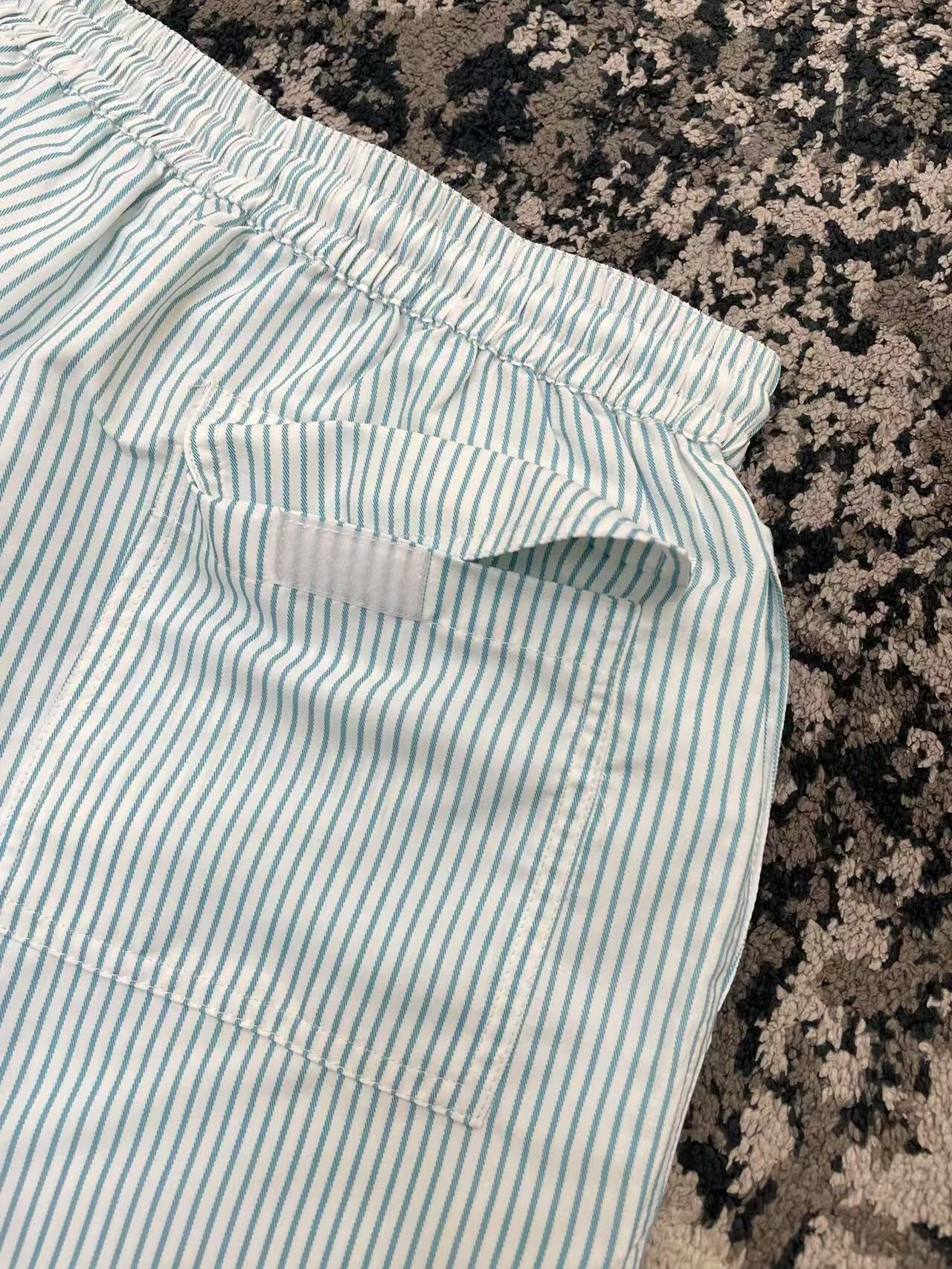 Multi-Colors Short