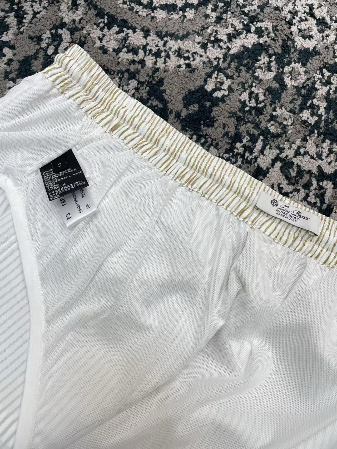 Multi-Colors Short