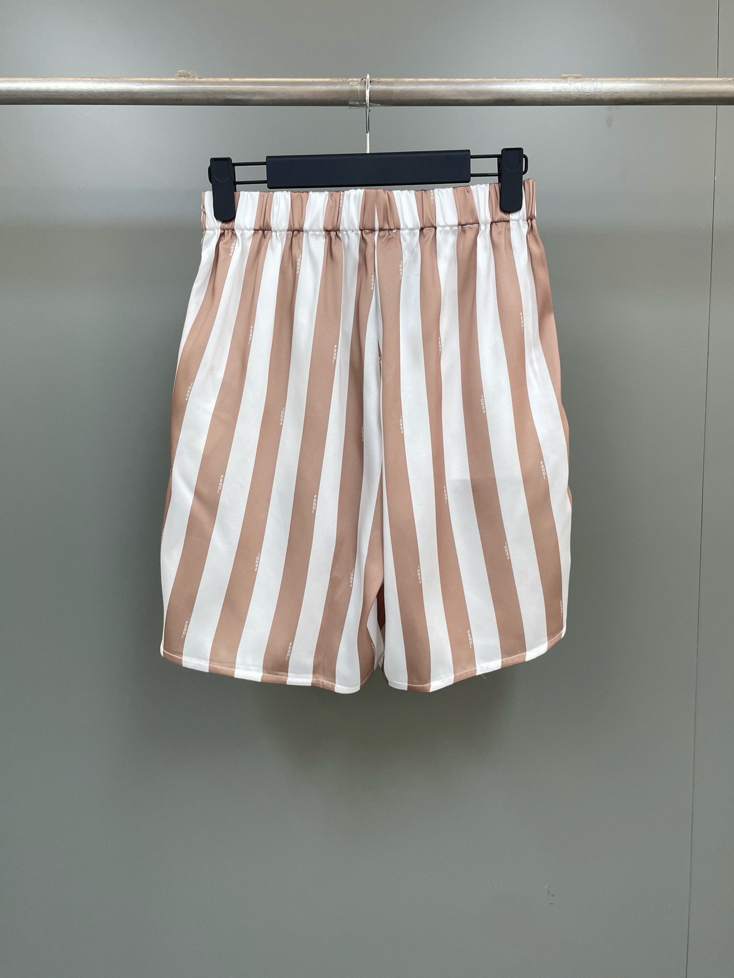 Multi-Colors Short