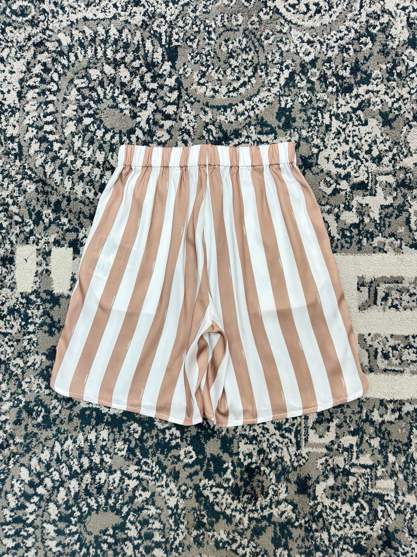 Multi-Colors Short
