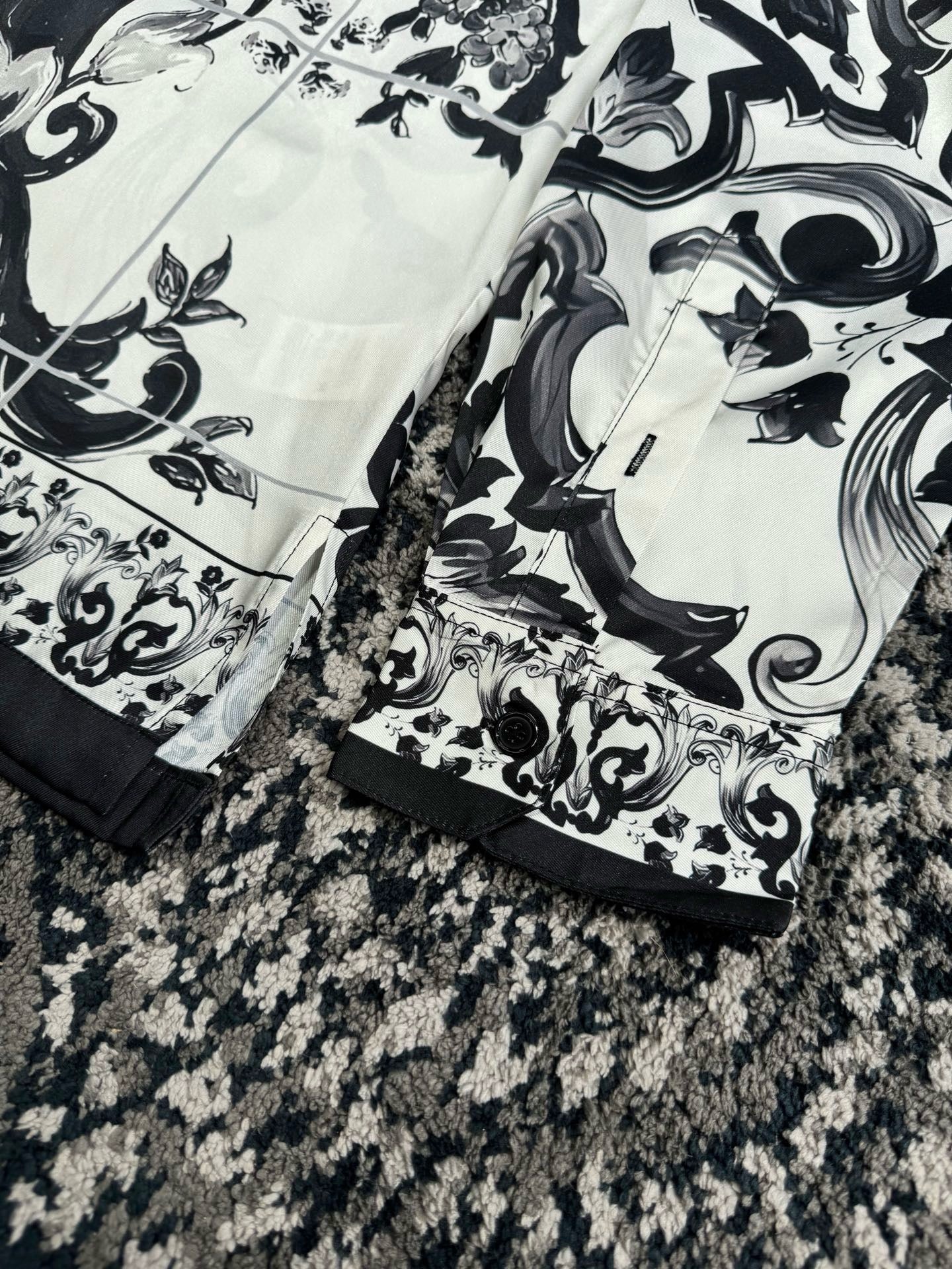 White Black Jacket