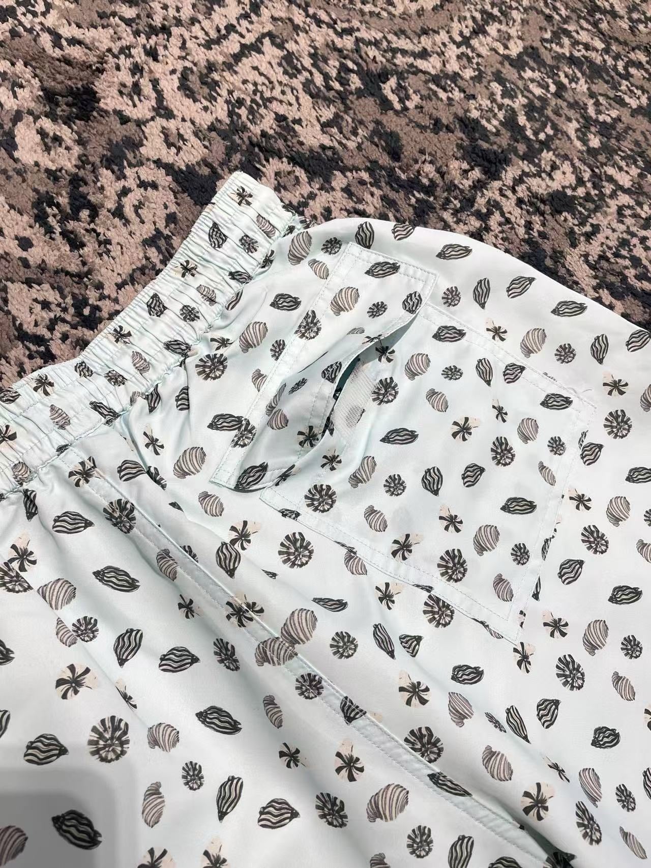 Multi-Colors Short