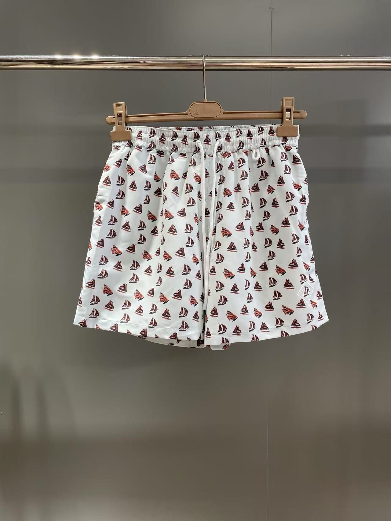 White Short