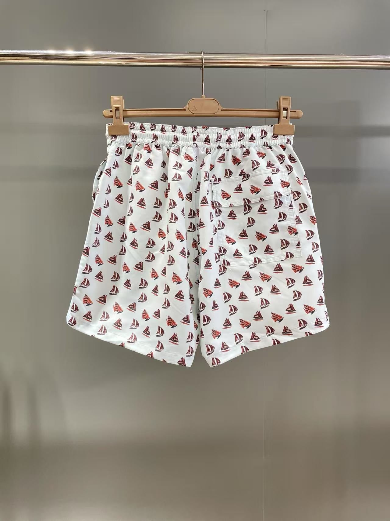 White Short