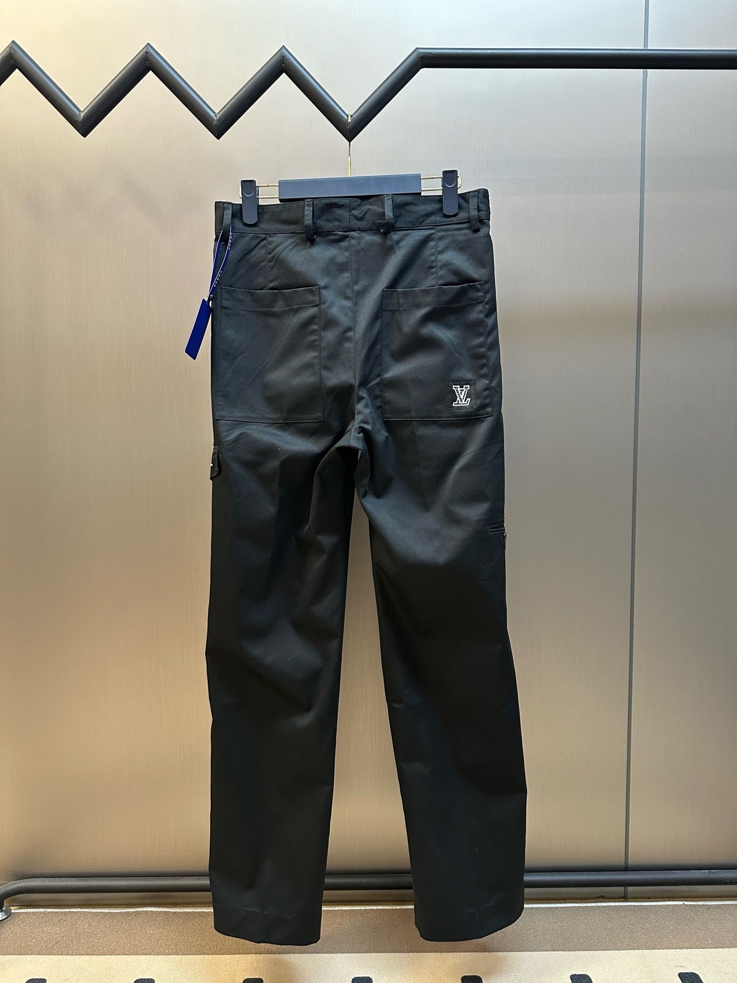 Black Pant