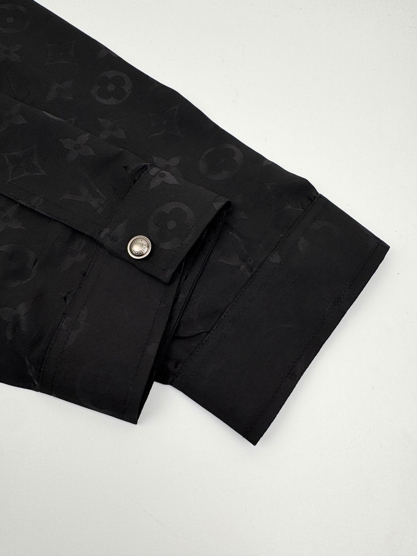 Black Jacket
