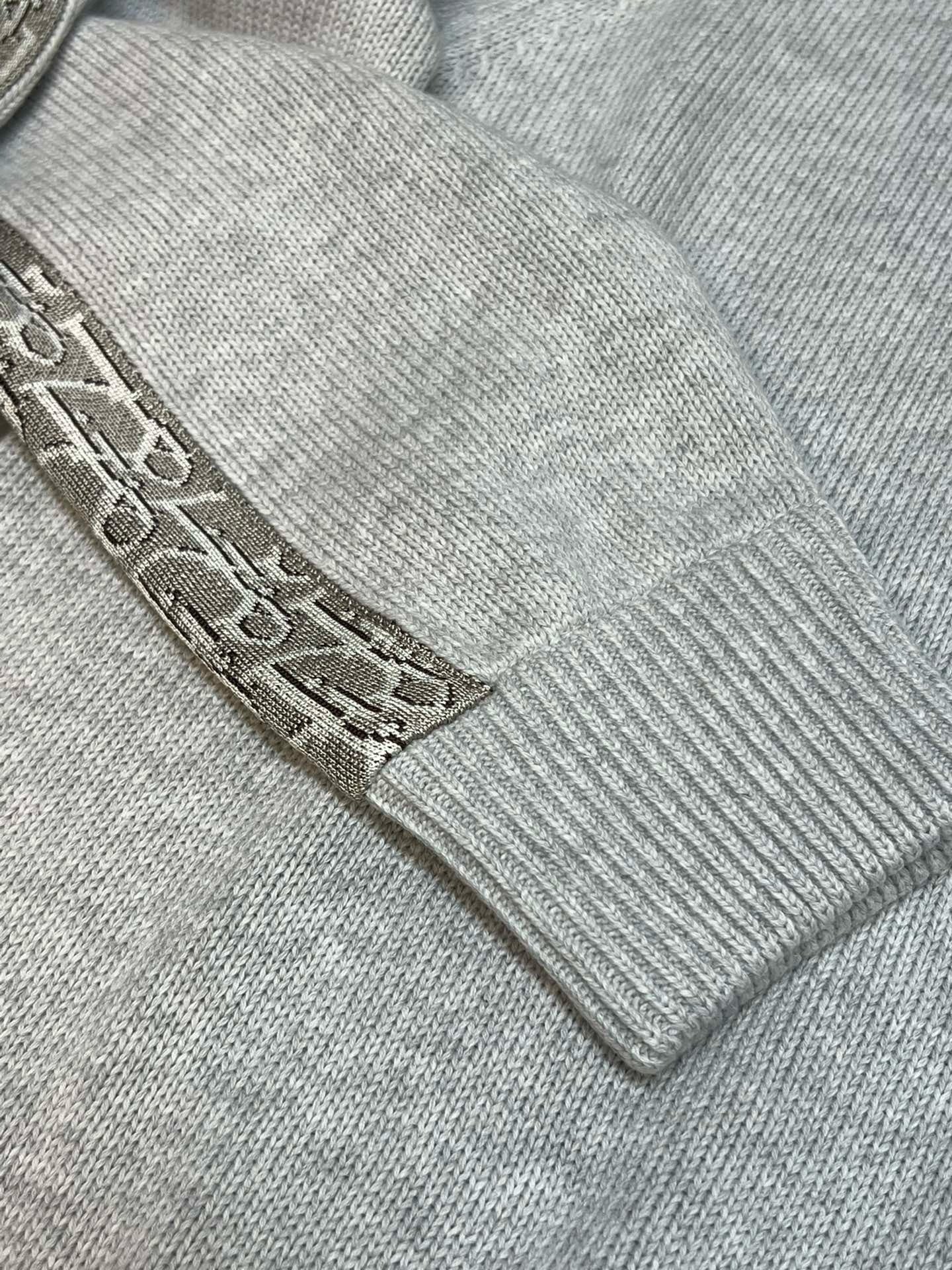 Black and Grey Jersey