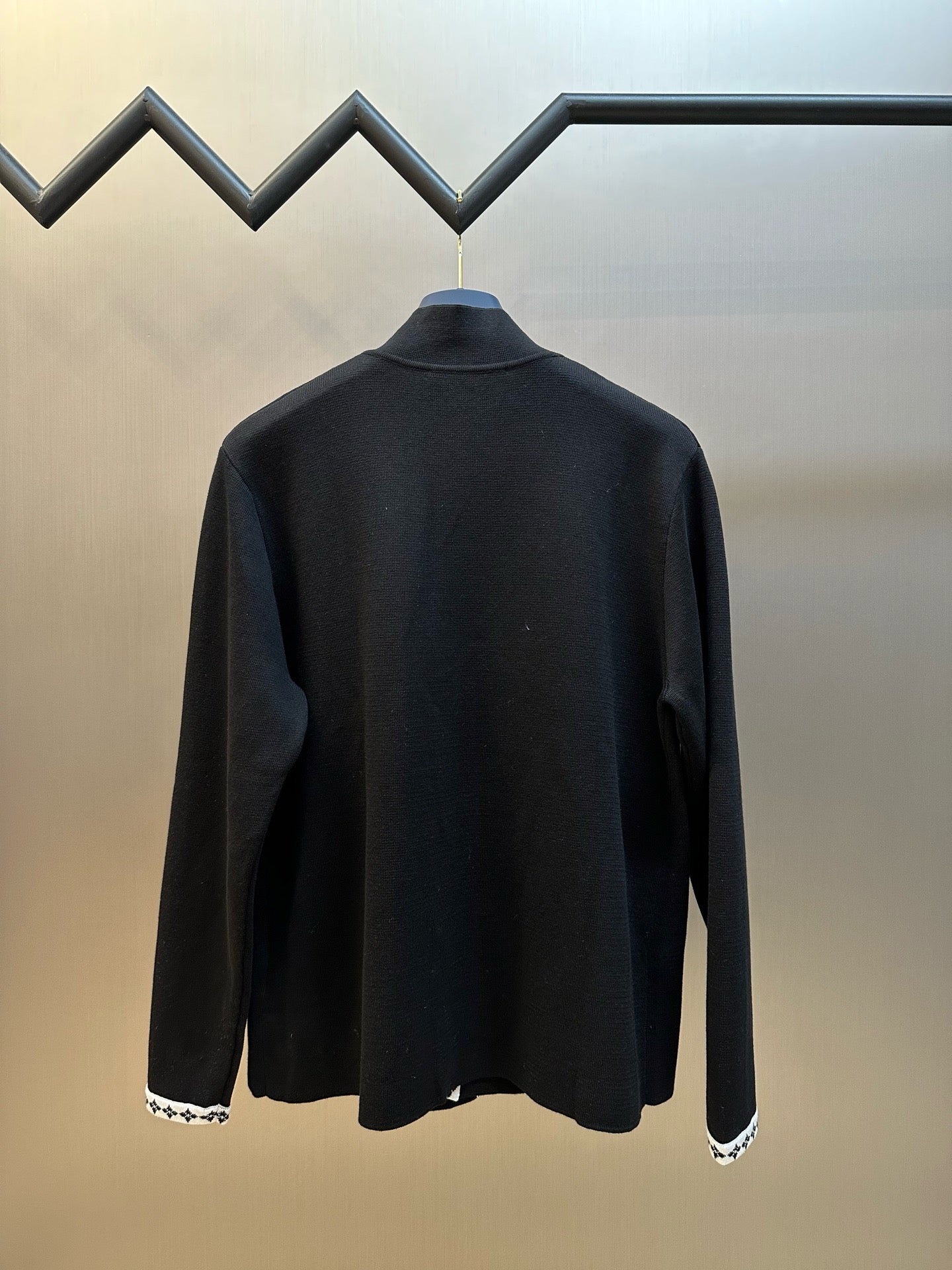 Black Jacket