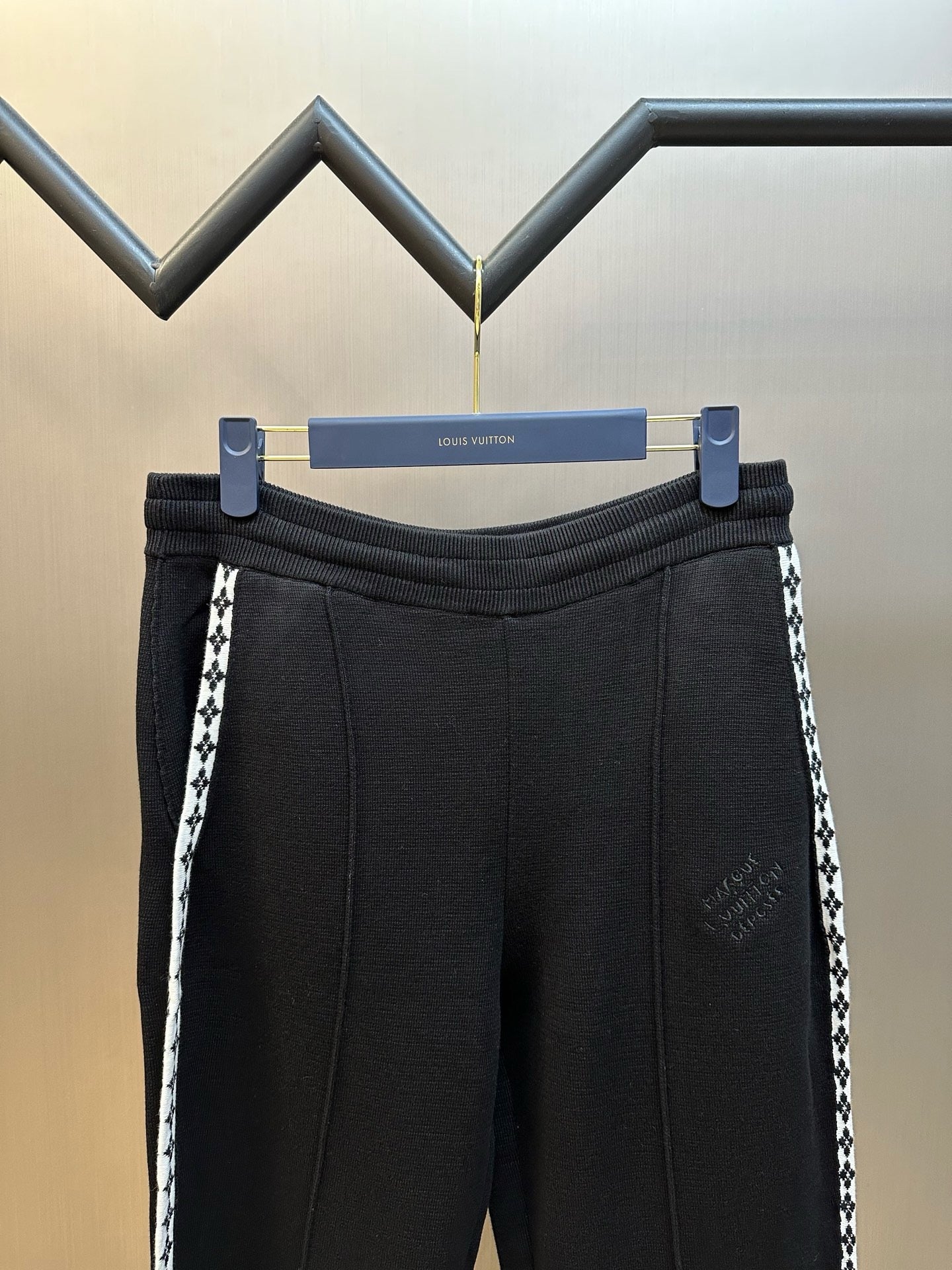 Black Pant