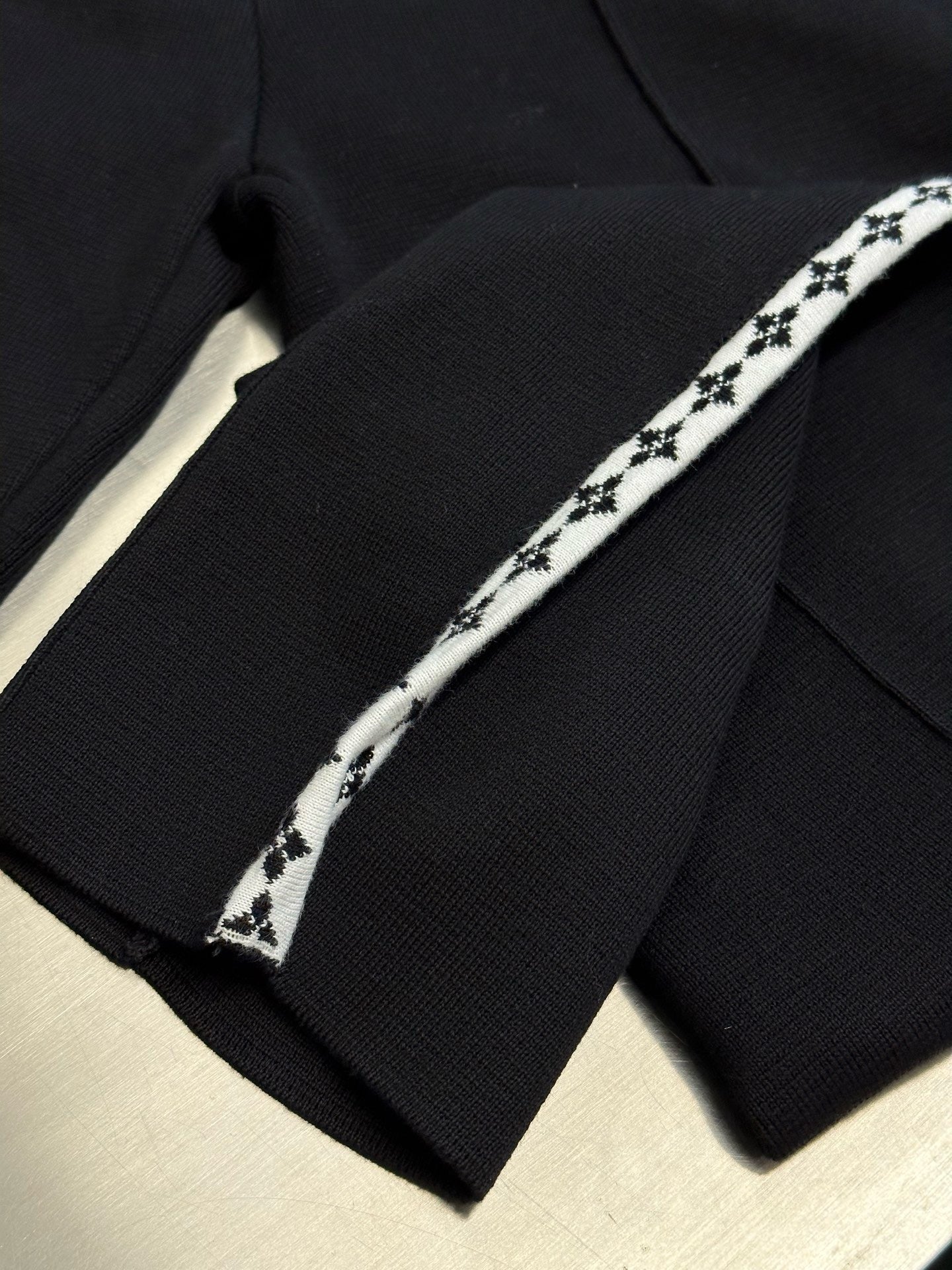 Black Pant