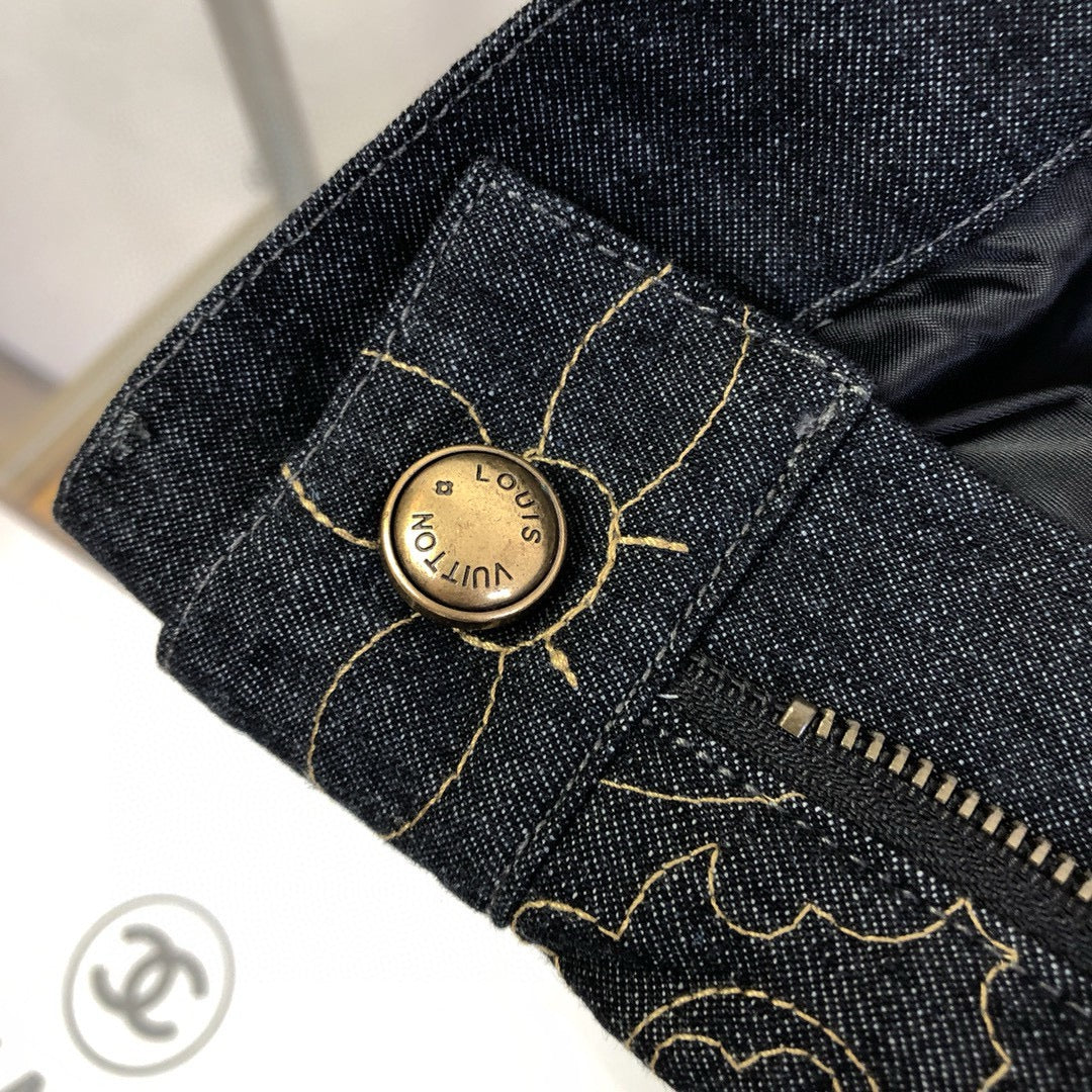 Black Pant