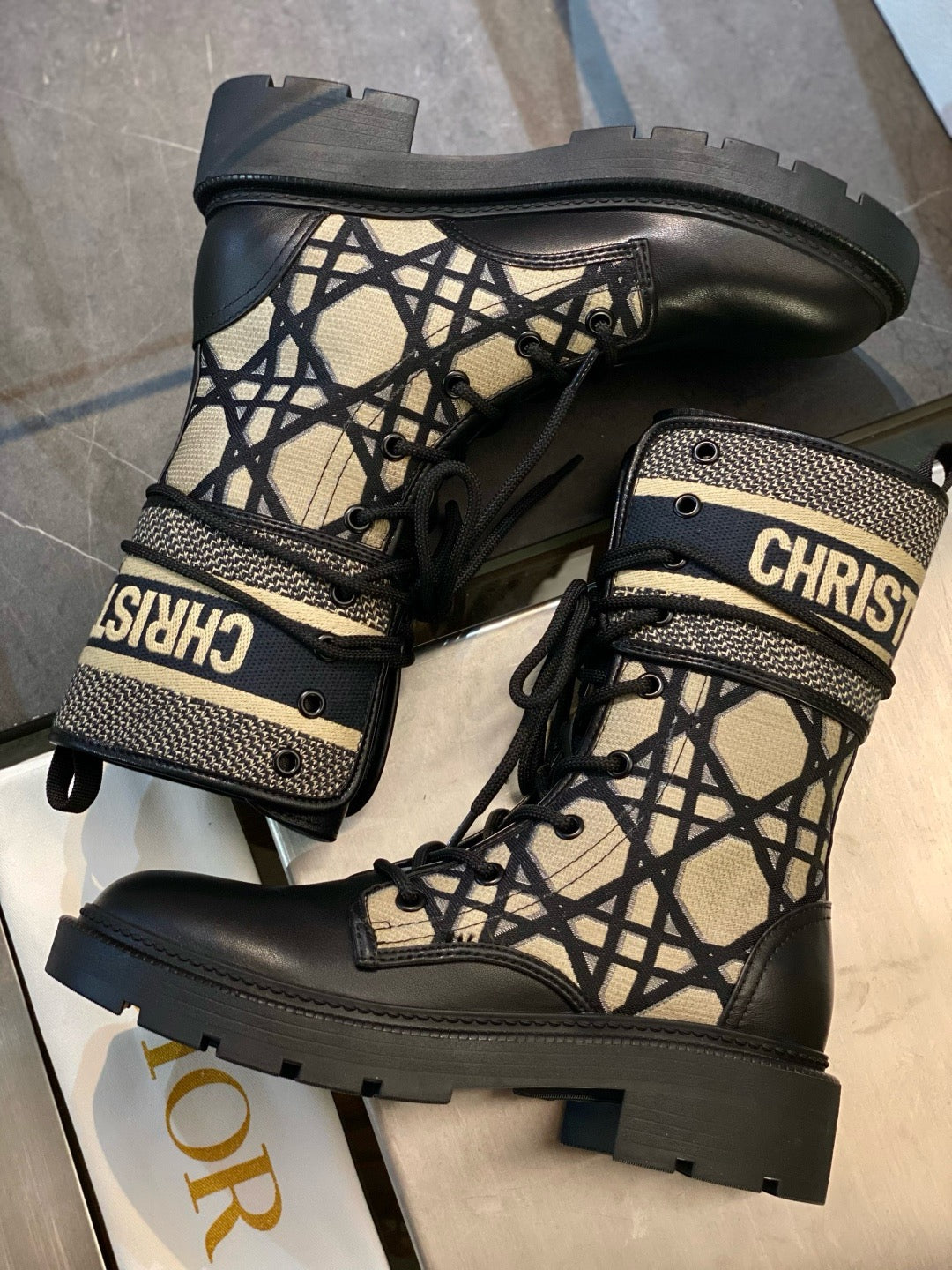 Black Beige Shoes
