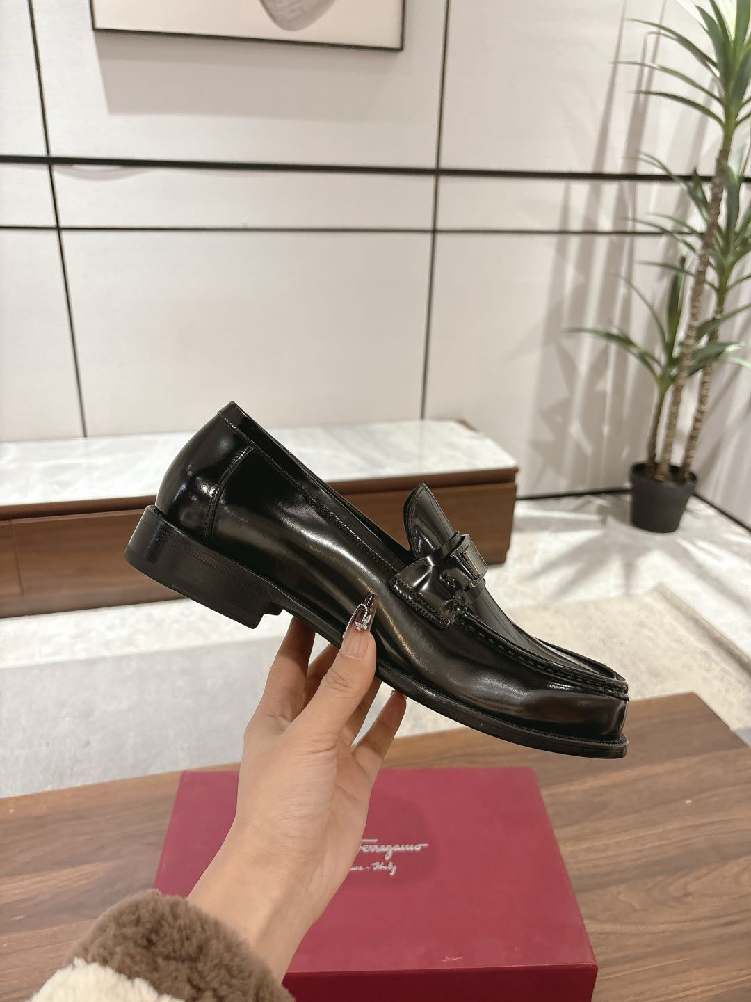 Black Shoes
