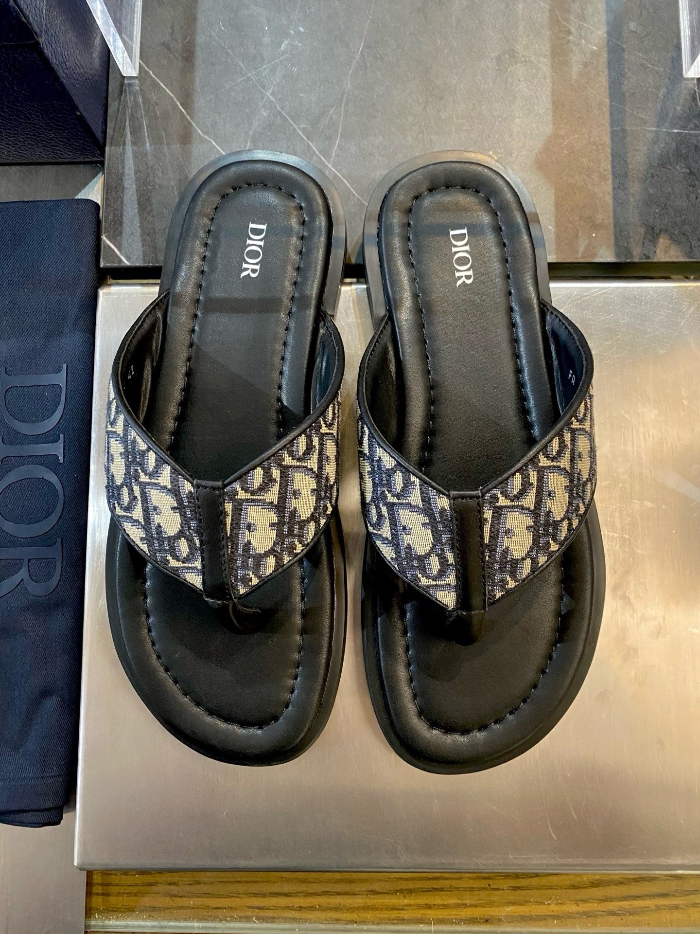 Black Shoes