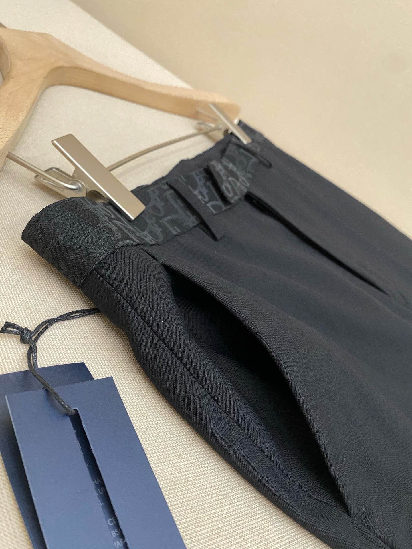 Black Pant