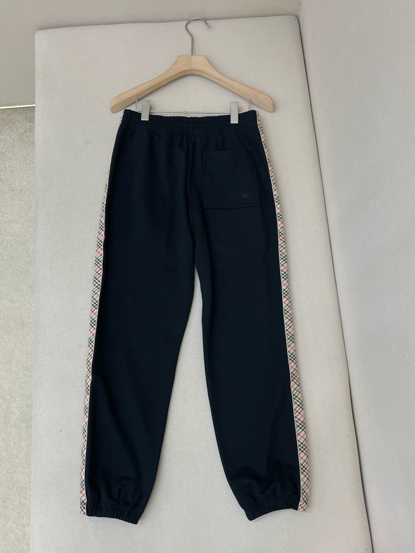 Black Pant