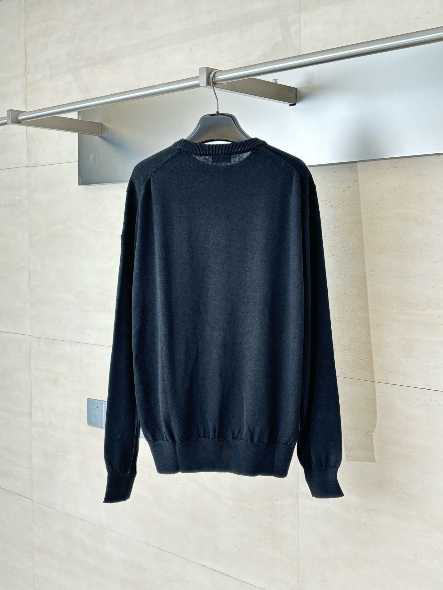 Black and Grey Jersey
