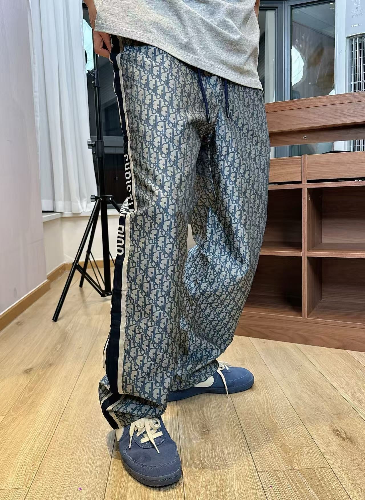 Grey Pant