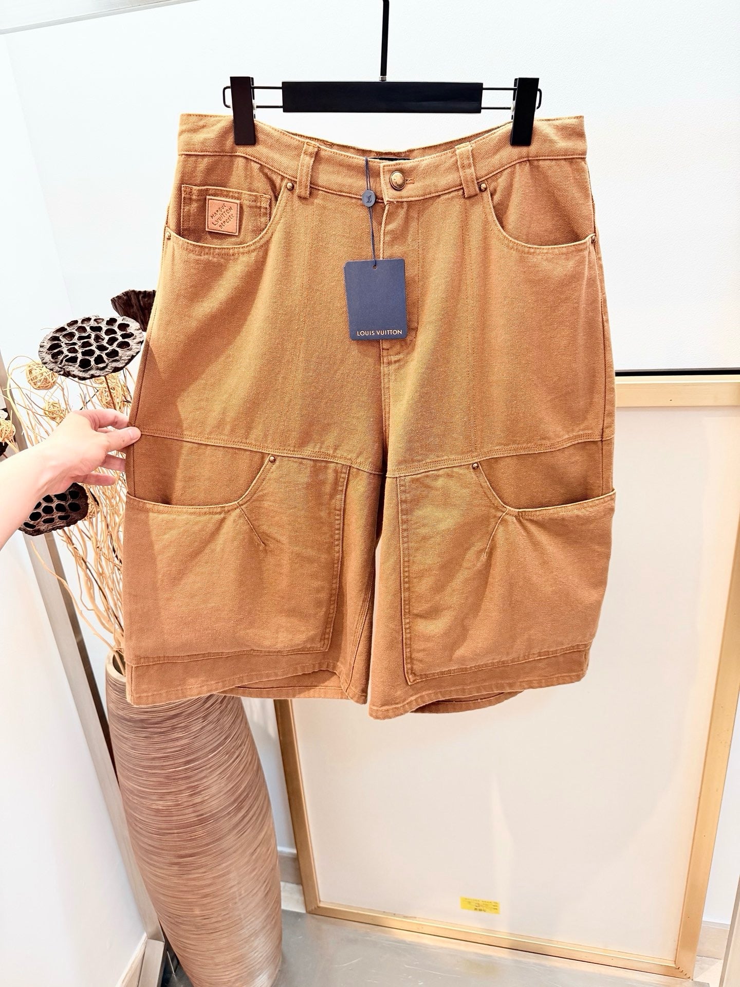 Camel and Black Short