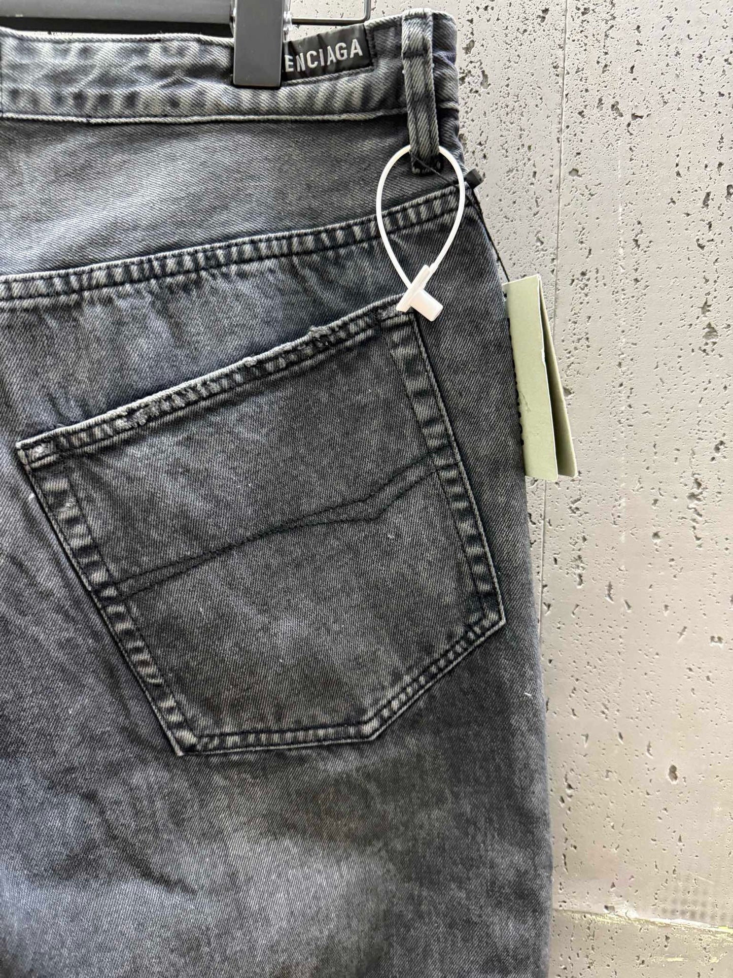 Pantalón negro azul