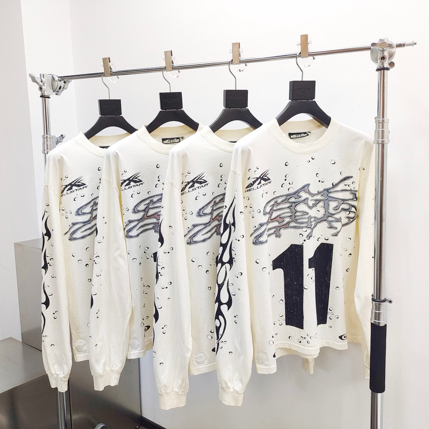 Jersey blanco y negro