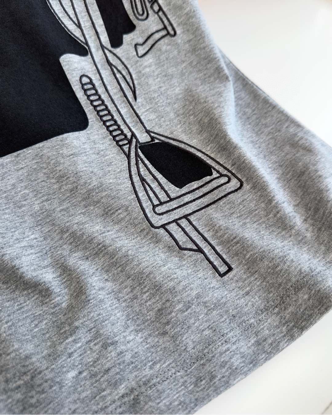 Mehrfarbiges T-Shirt