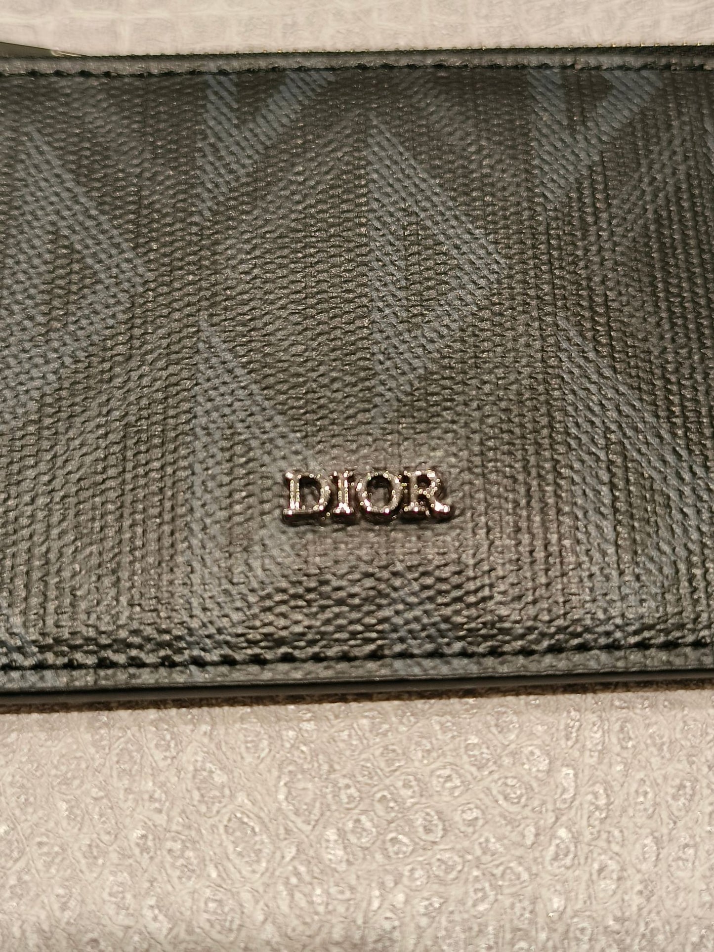 Cartera marrón grisácea