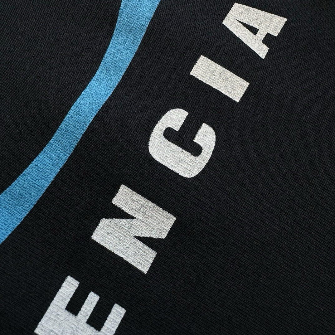 Camiseta en blanco y negro