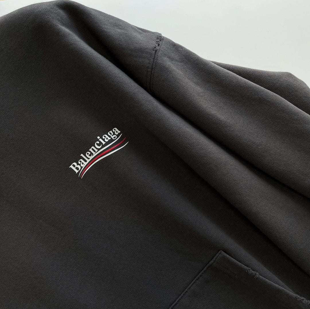 Sudadera con capucha azul cielo y gris oscuro