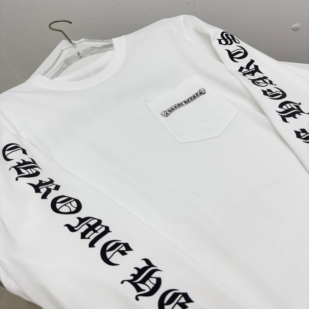 Camiseta en blanco y negro