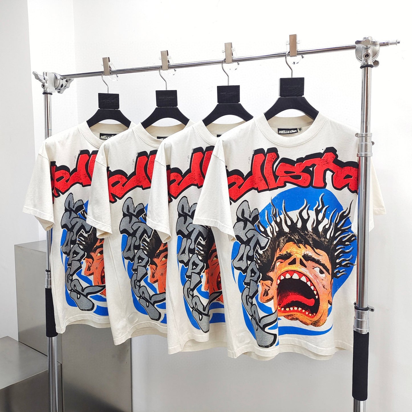 Weißes T-Shirt