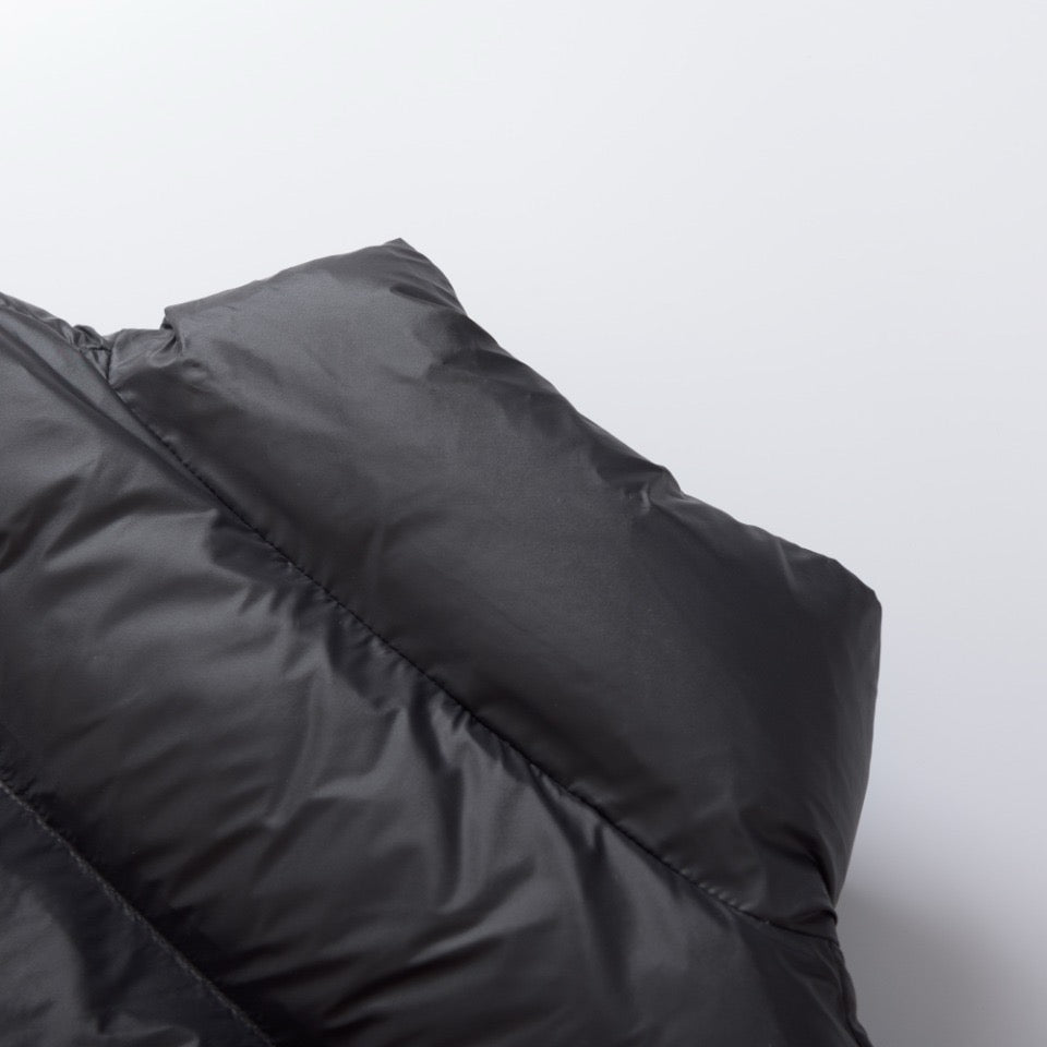 Chaqueta blanca y negra