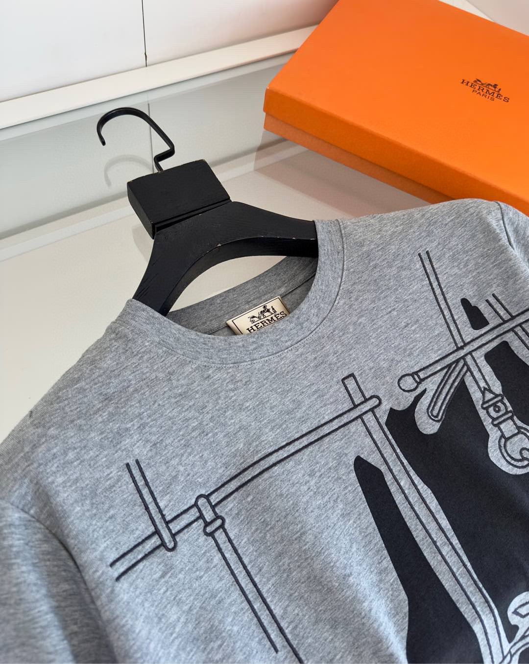 Mehrfarbiges T-Shirt