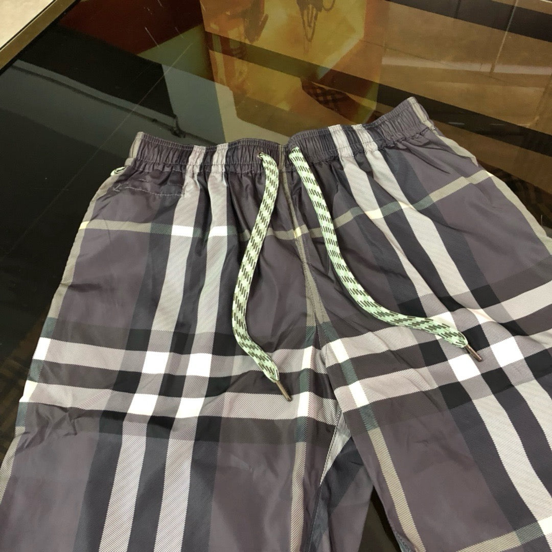 Mehrfarbige Shorts