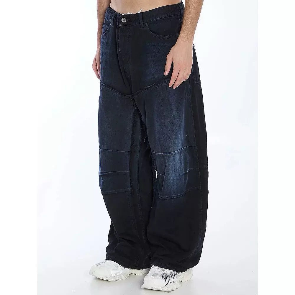Schwarz-blaue Hose