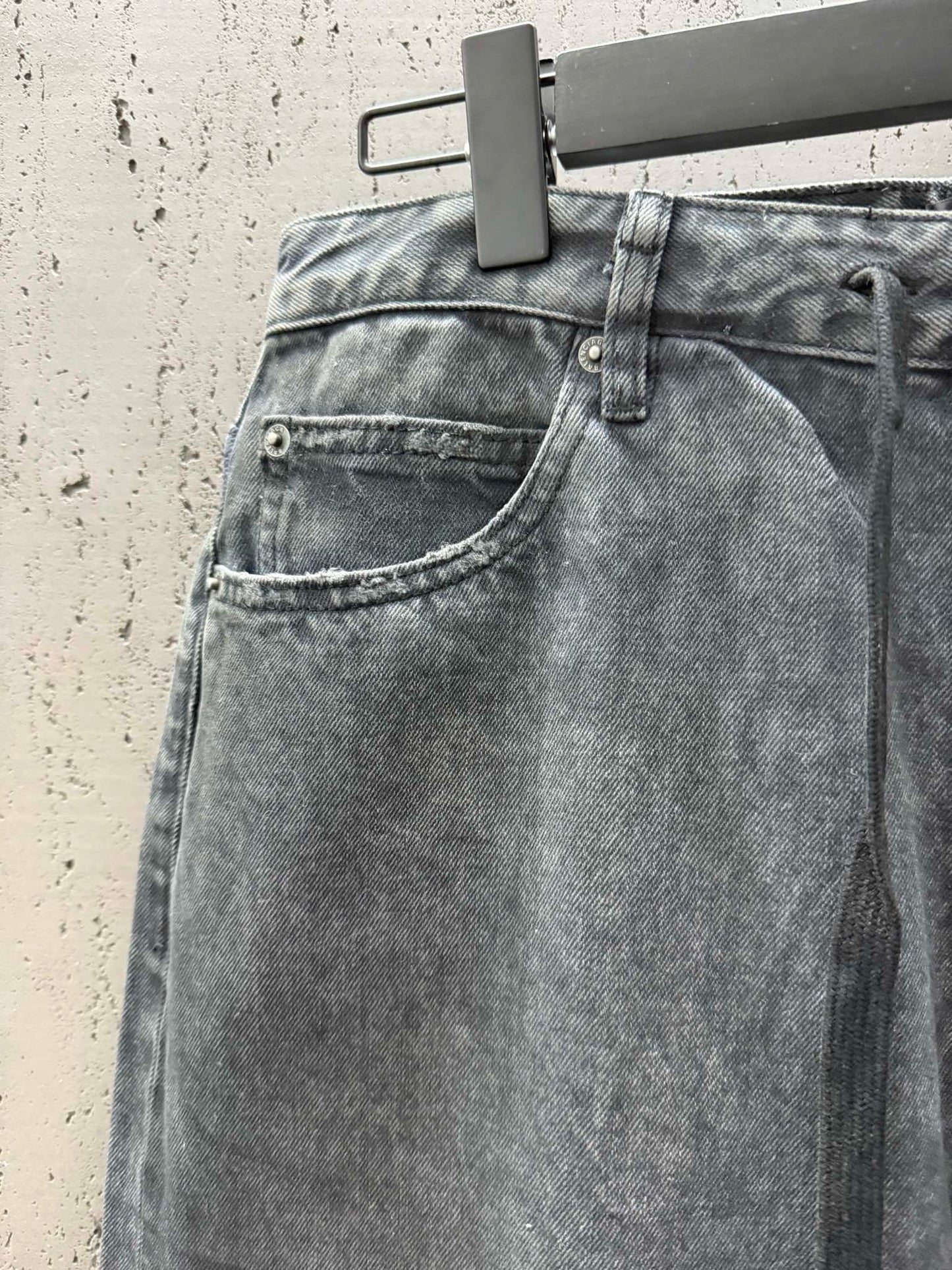 Pantalón negro azul