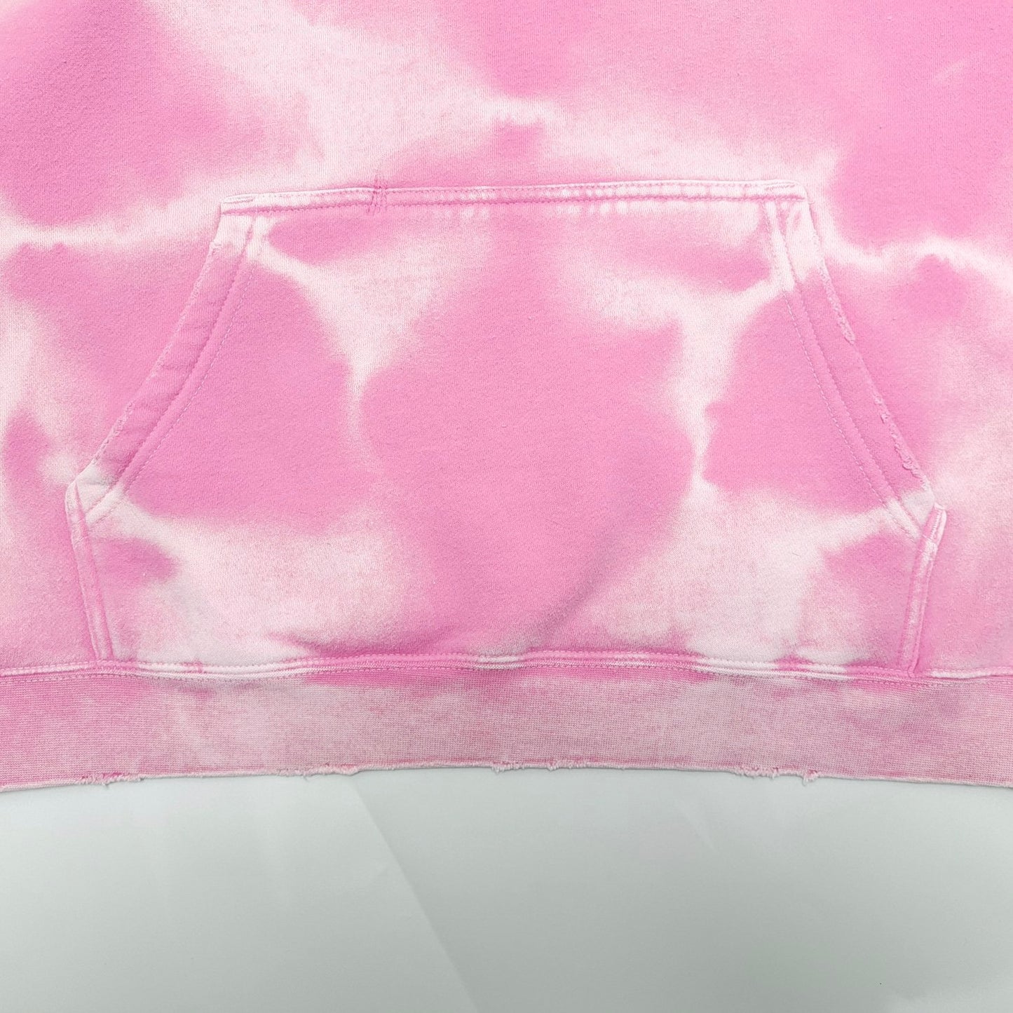 Sudadera con capucha amarilla y rosa