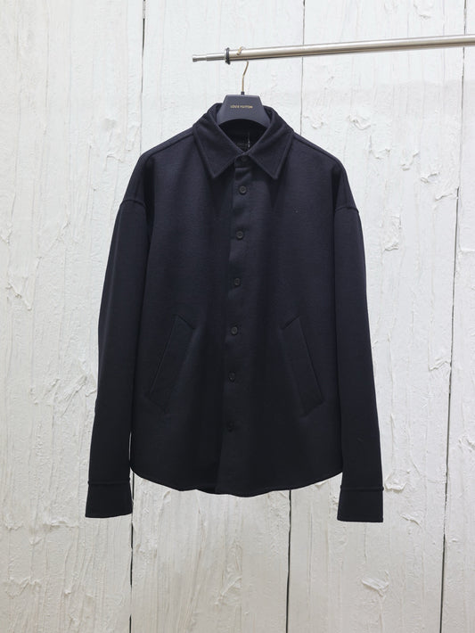 Schwarze Jacke