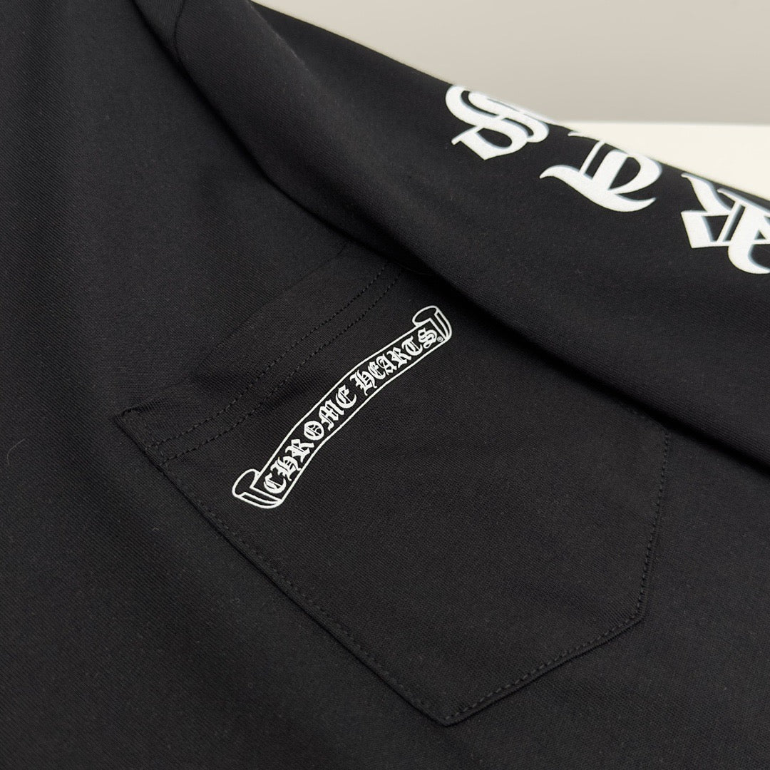 Camiseta en blanco y negro