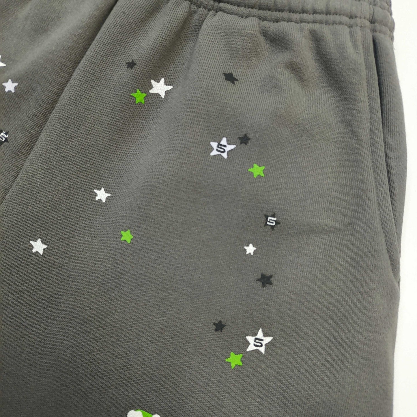Pantalón gris