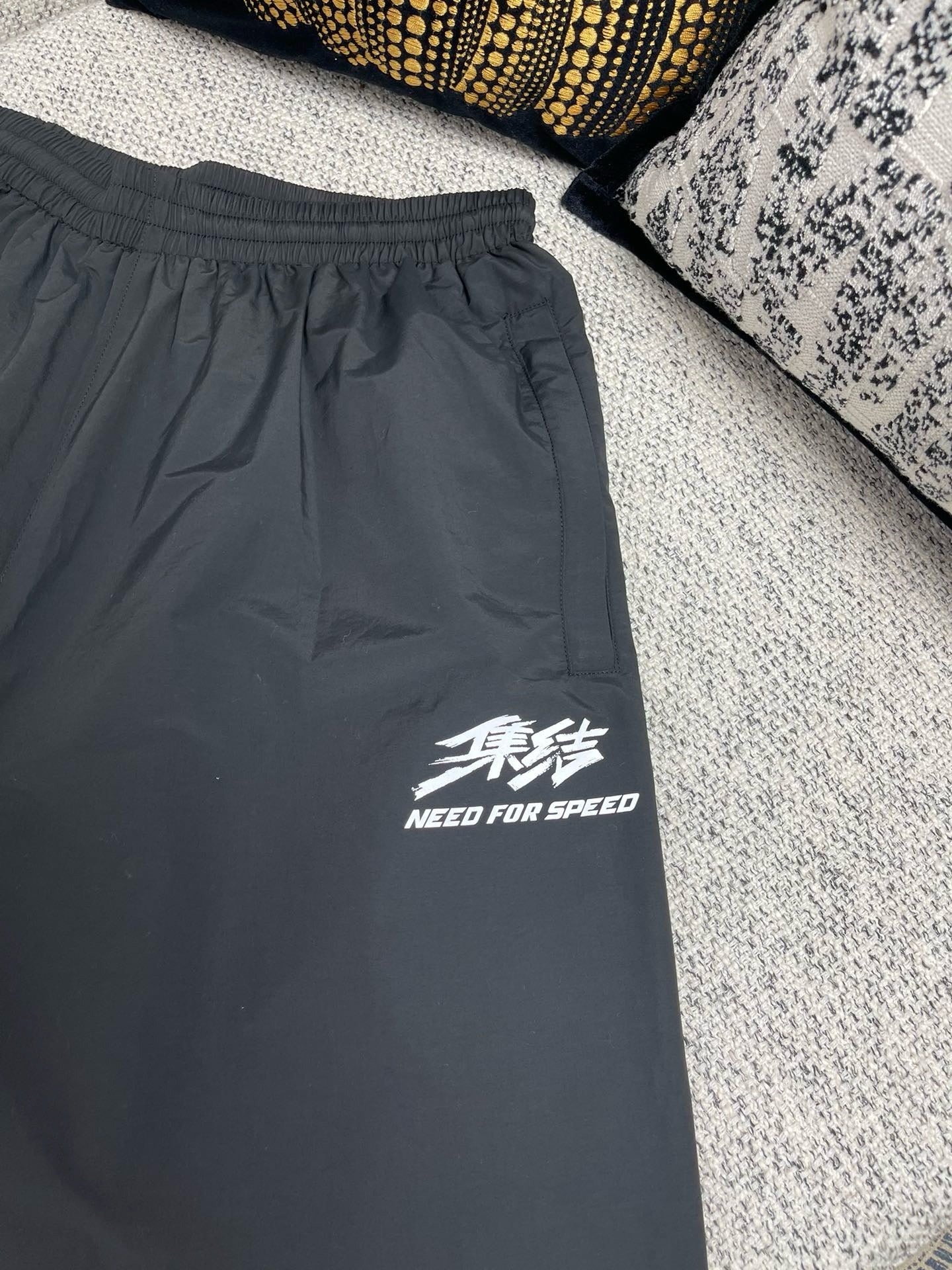 Pantalón negro