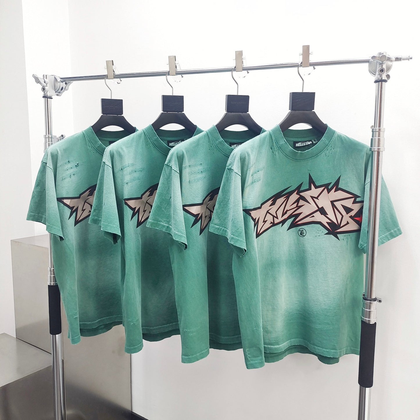 camiseta azul oscuro