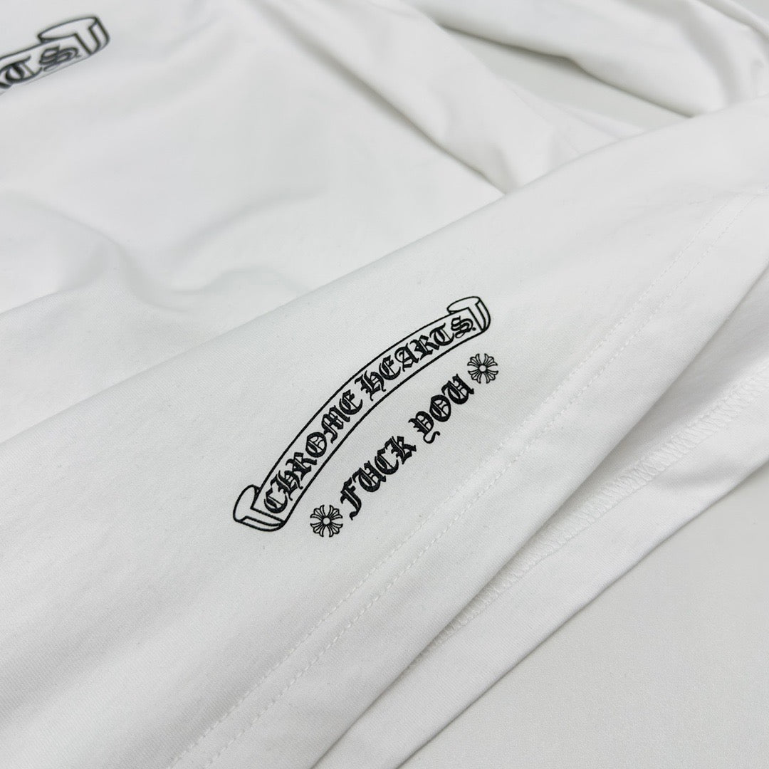 Camiseta en blanco y negro