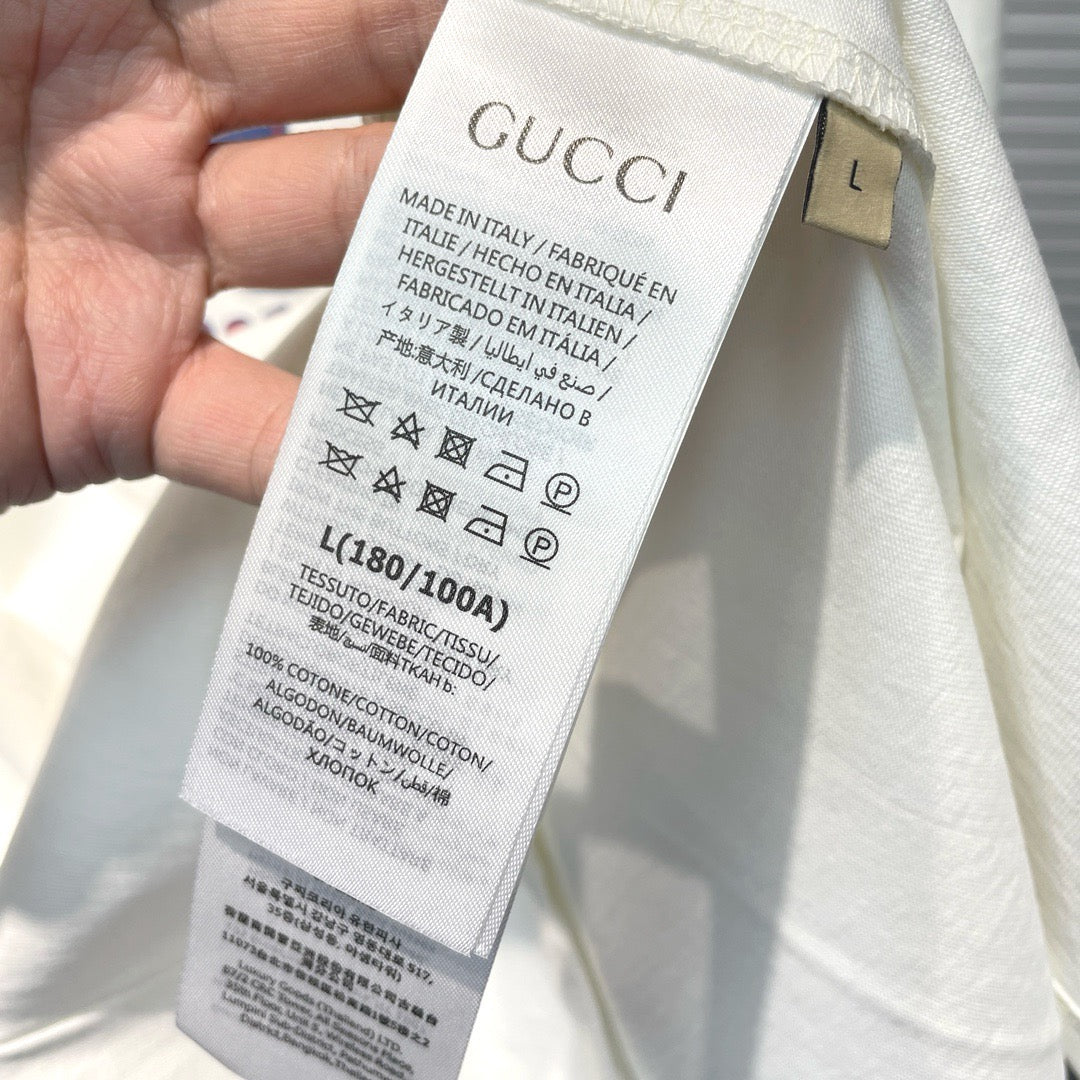 camiseta blanca