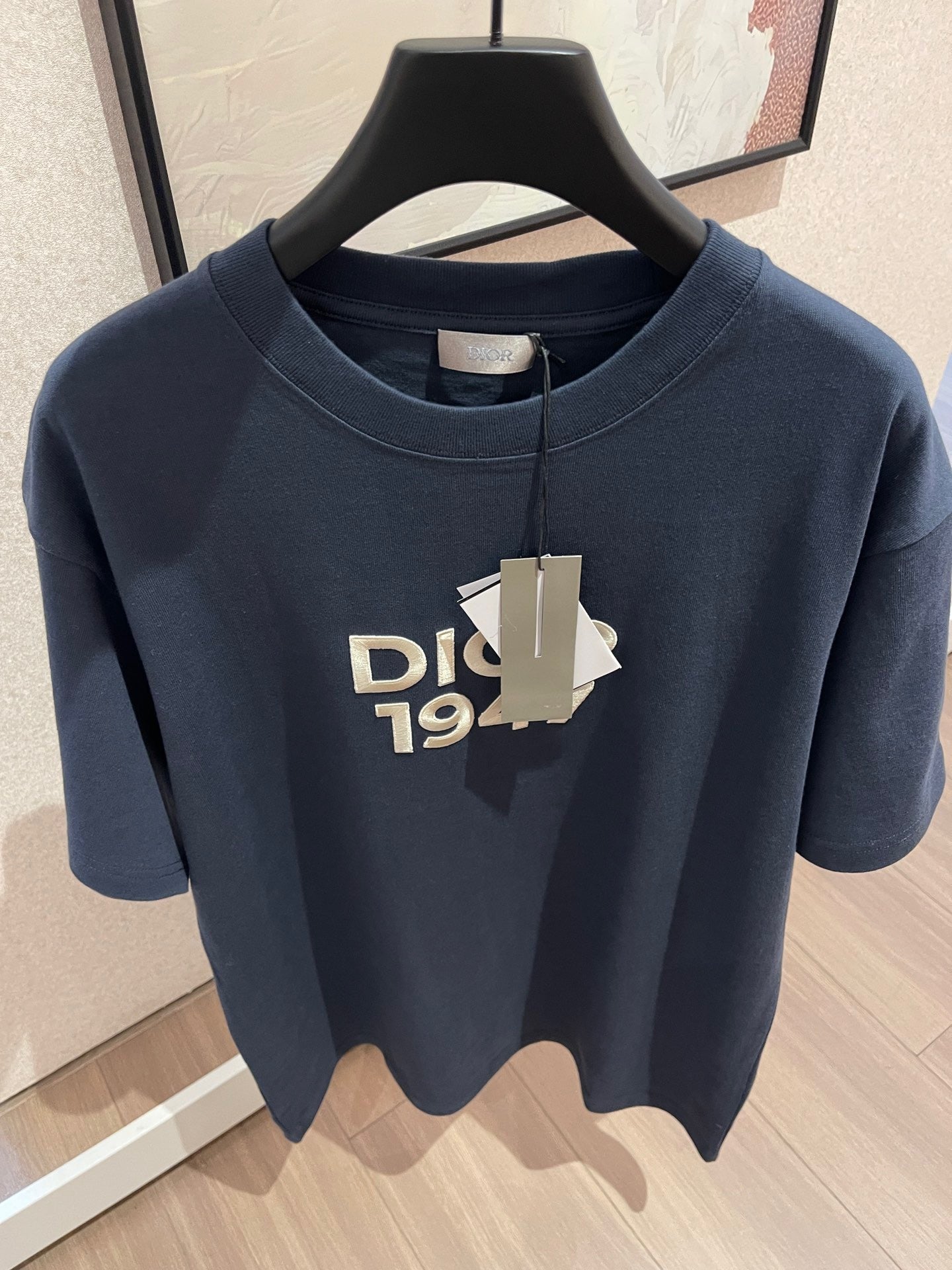 Blau-weißes T-Shirt