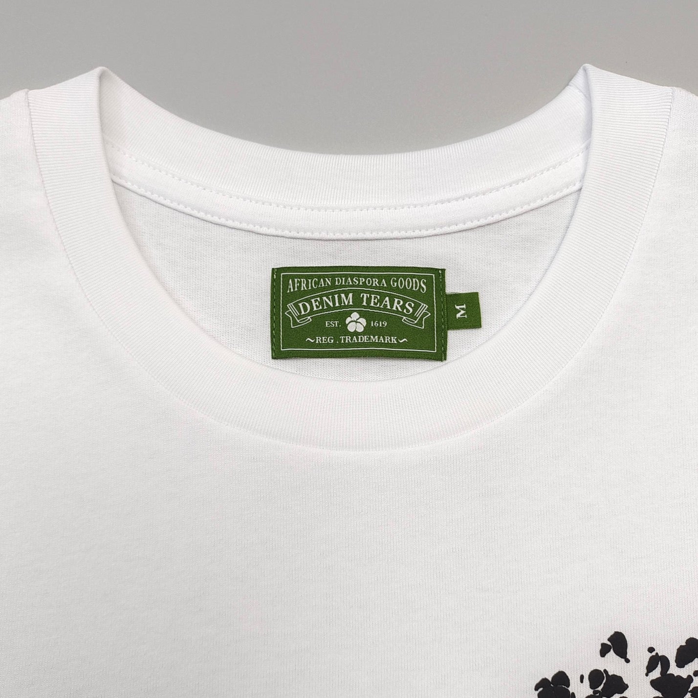 camiseta blanca