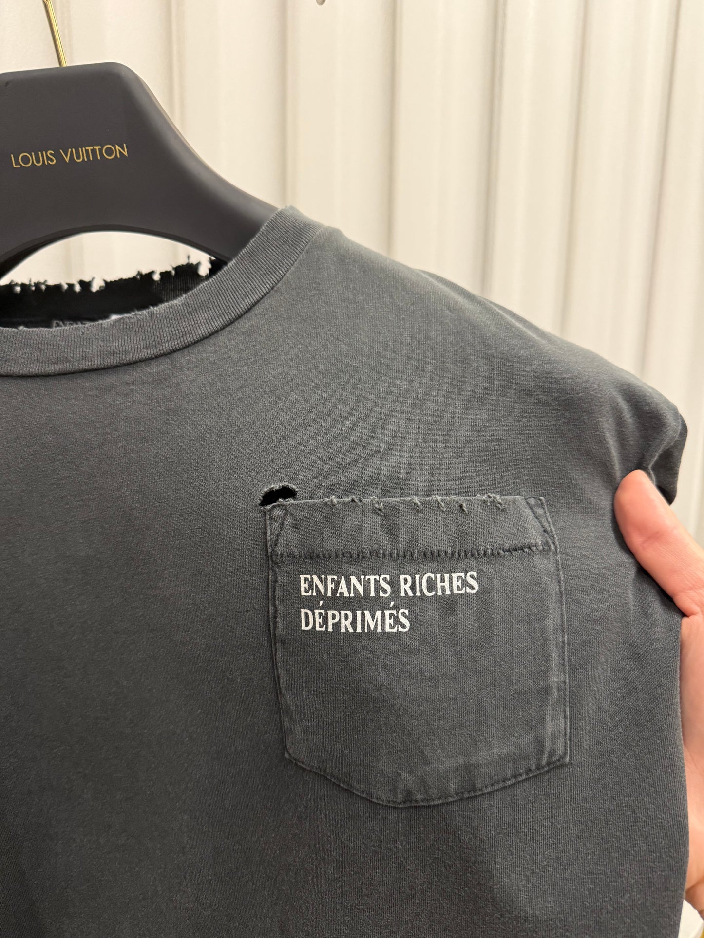 Schwarzes T-Shirt